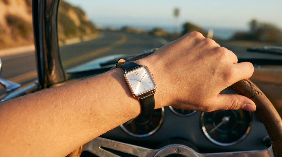 Minimal Magic: The Most Elegant Black Leather Watches for Women
